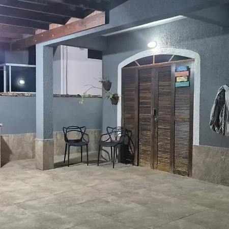 Casa Pouso Aconchego Para Ti - pertinho de Trindade com conforto e churrasqueira-3